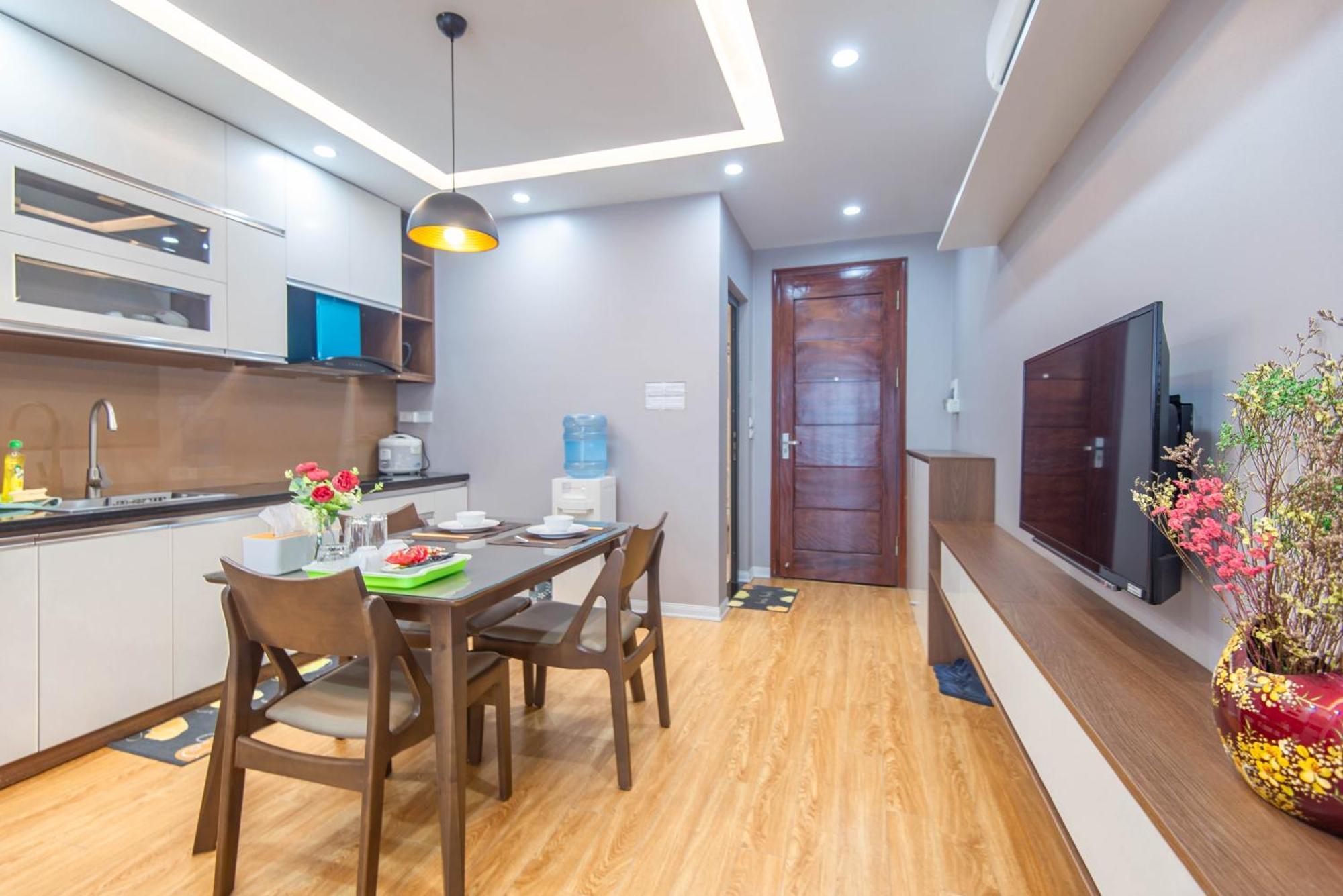 22Housing Linh Lang Hotel & Residence Ханой Екстериор снимка